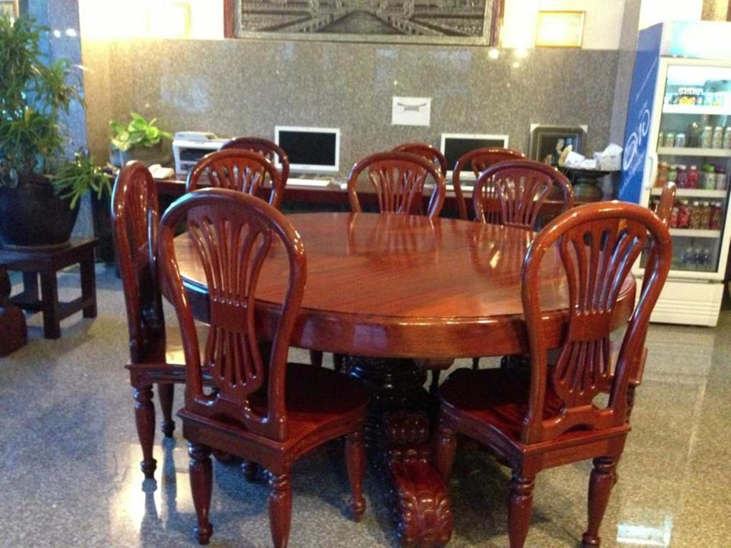 巴色湄公河大酒店 外观 照片