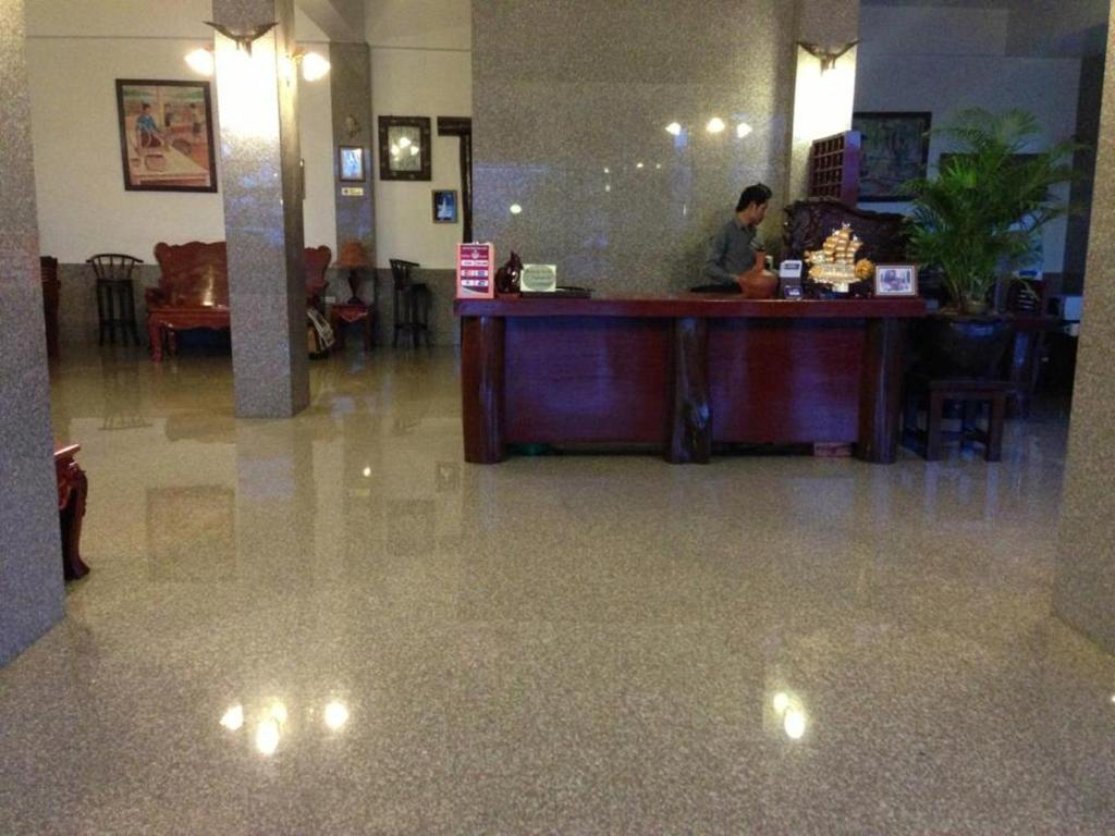 巴色湄公河大酒店 外观 照片